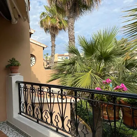 Casa Al Mare Aldea Apartment